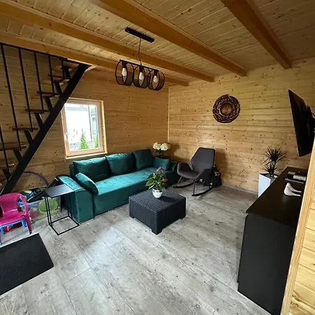 Holiday home Mahoniowe Zacisze Strzeszow
