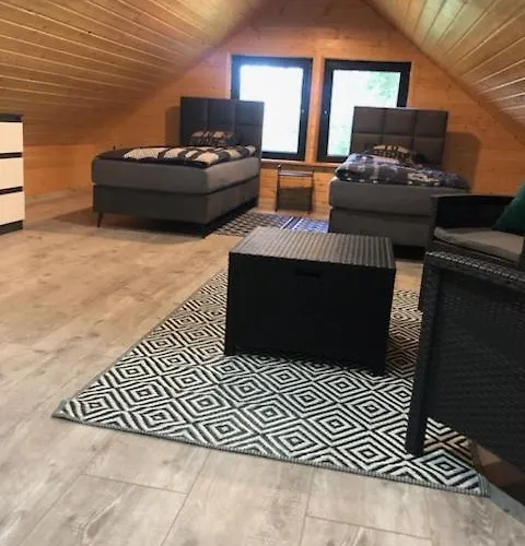 Mahoniowe Zacisze Hébergement de vacances *